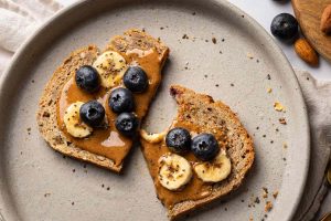 Best Bedtime Snacks for Diabetes to Support Stable Blood Sugar